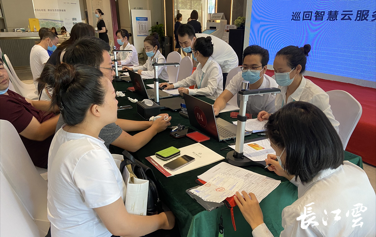 最新公积金24小时咨询电话人工方法分析(最方便真实的昆明公积金热线电话人工服务时间是多少方法)